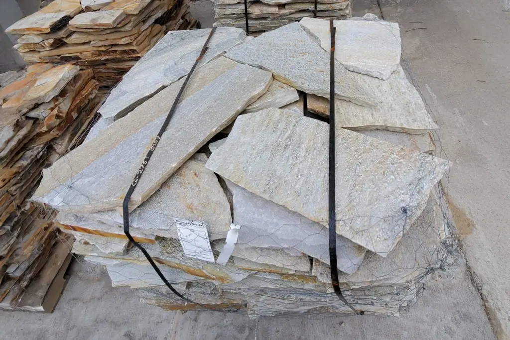 Golden Quartz Flagstone 1"